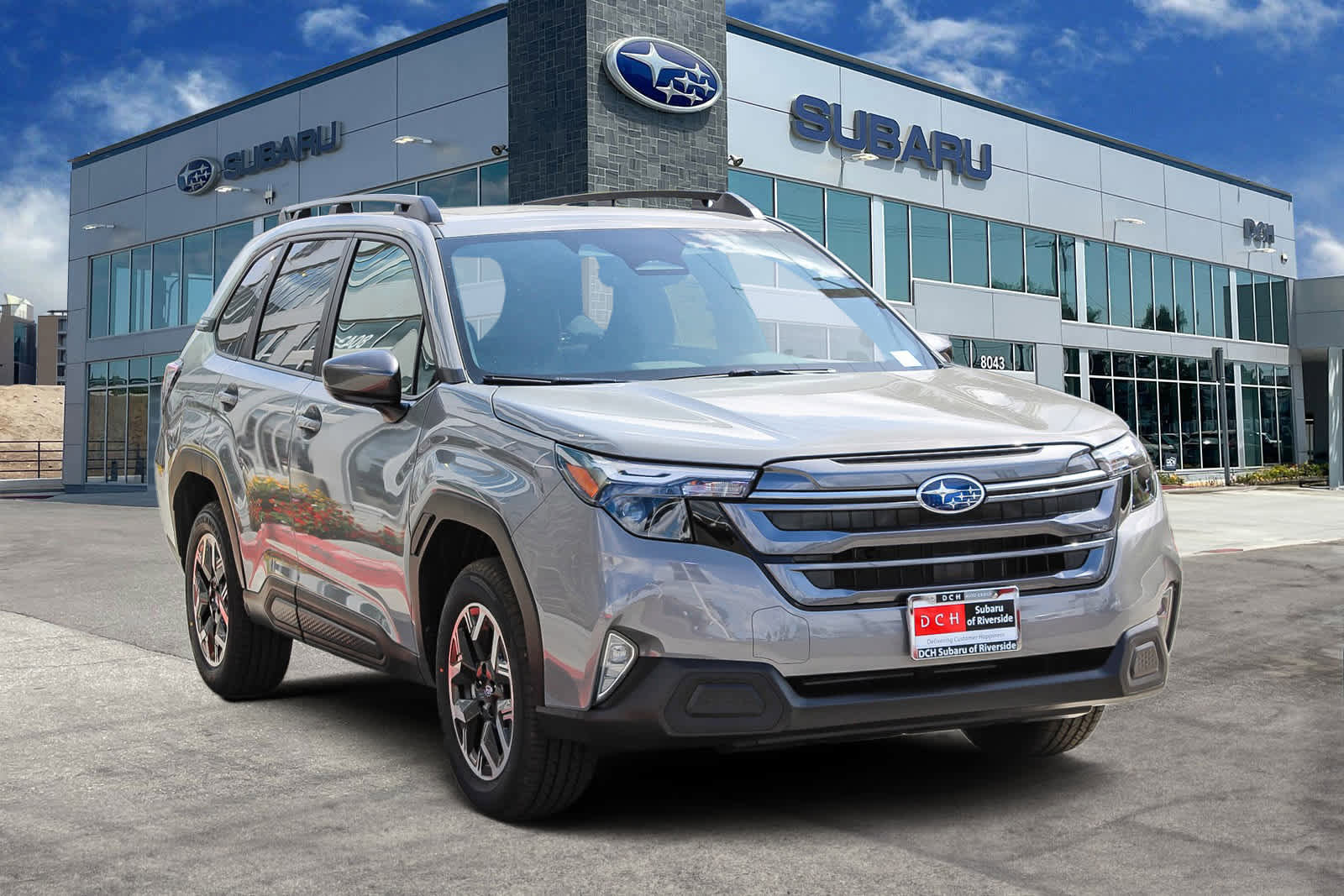 New 2025 Subaru Forester Premium image 3