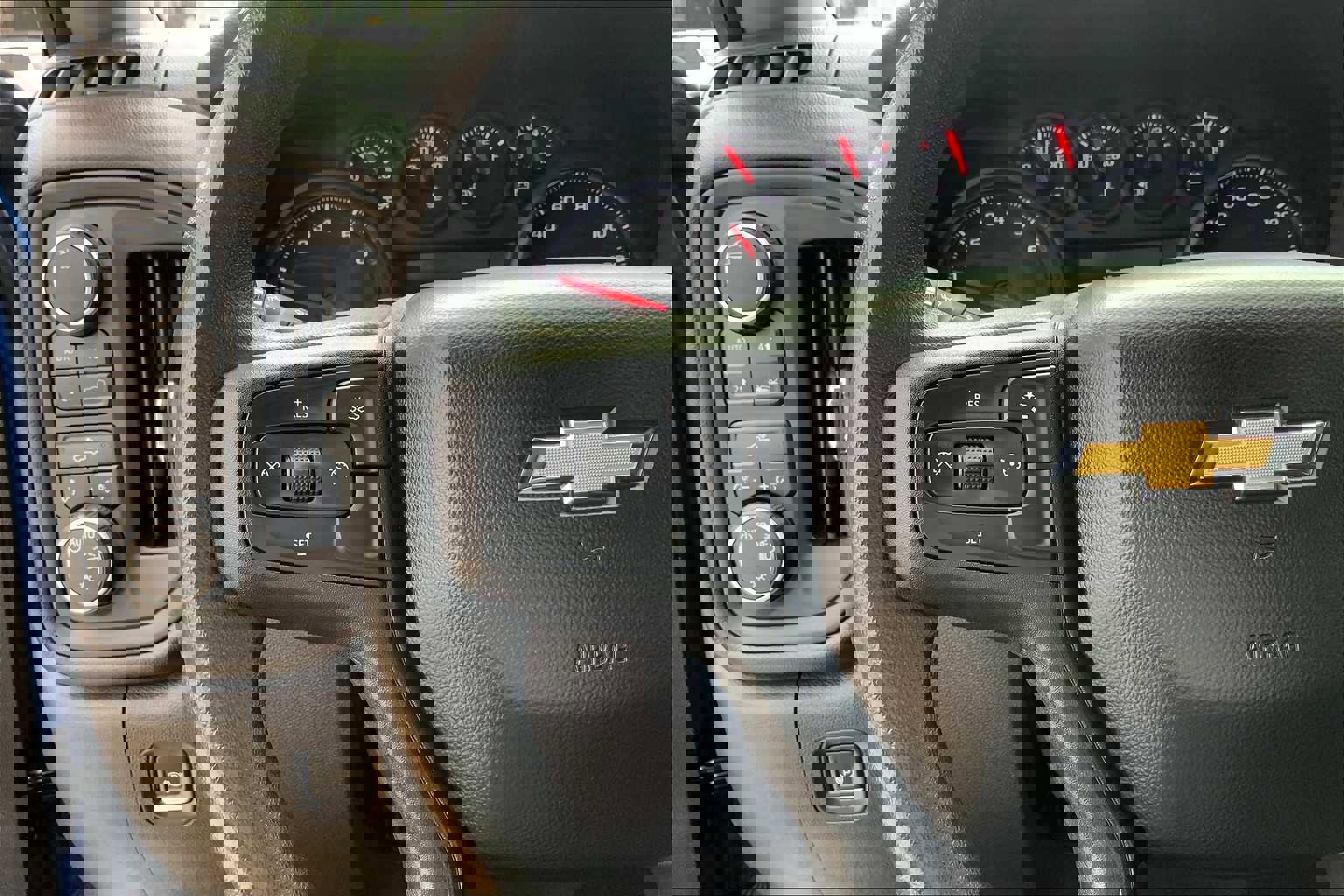 Used 2023 Chevrolet Silverado 1500 Custom image 56