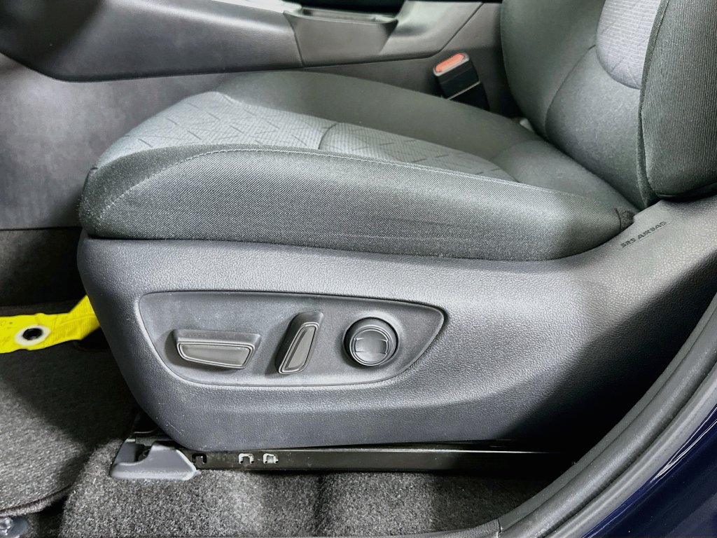Certified 2025 Toyota RAV4 XLE w/ Convenience Package FWD image 19