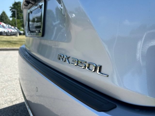 Used 2022 Lexus RX 350L Premium w/ Premium Package AWD/4WD image 11