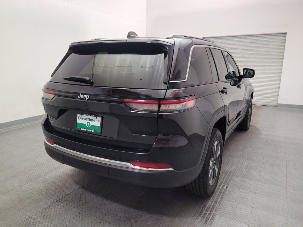 Used 2024 Jeep Grand Cherokee Limited 4xe AWD/4WD image 9