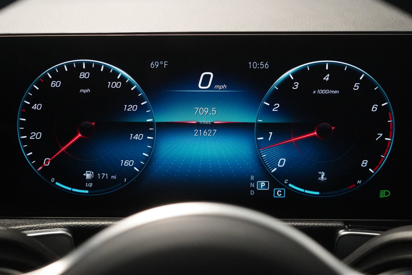 Used 2023 Mercedes-Benz GLB 250 4MATIC image 19