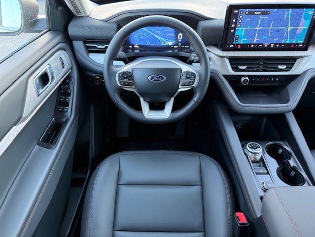 New 2026 Ford Explorer Active w/ Active Comfort Package AWD/4WD image 25