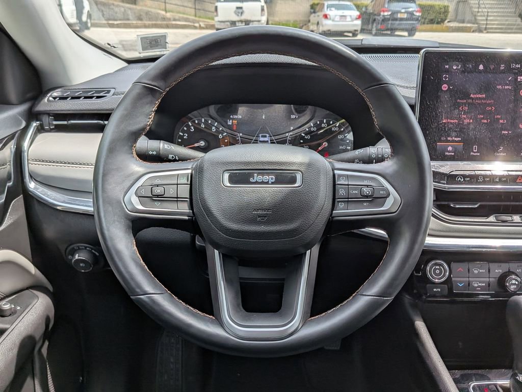 Used 2022 Jeep Compass Limited AWD/4WD image 13