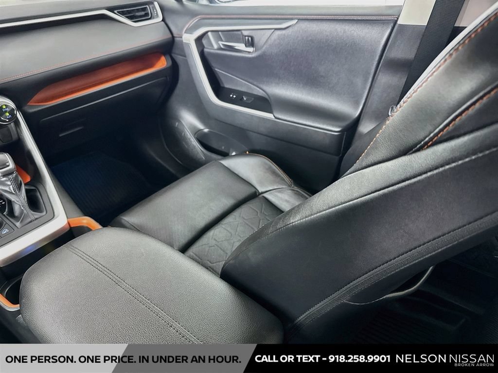 Used 2019 Toyota RAV4 Adventure w/ Cold Weather Package AWD/4WD image 22