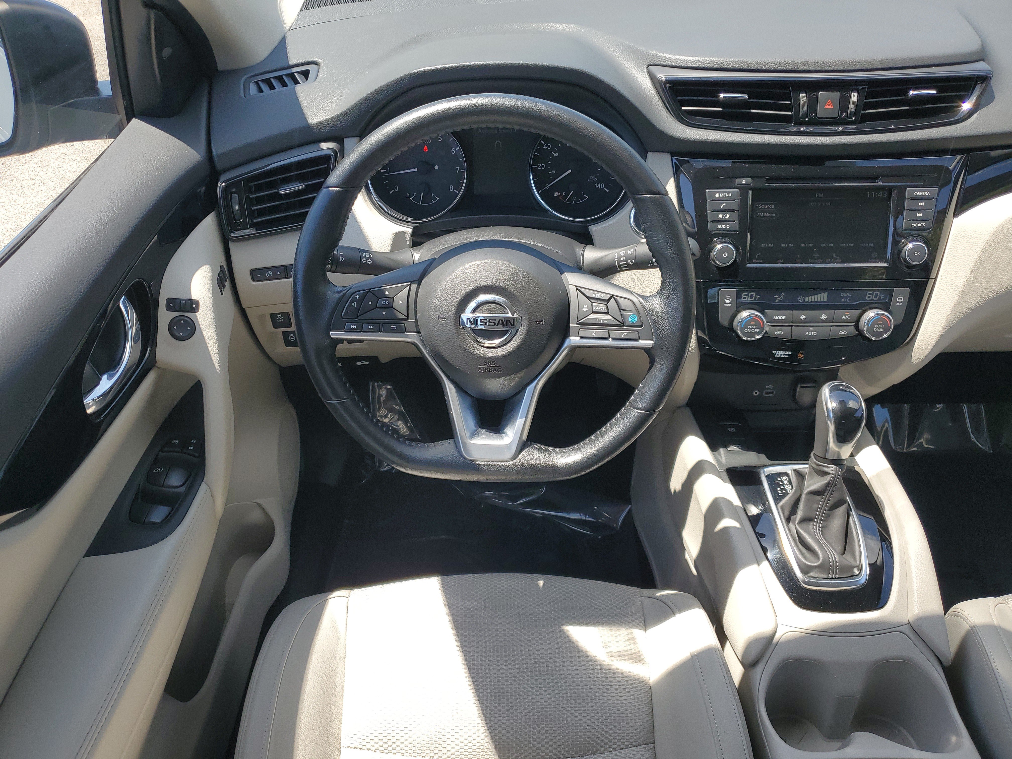 Certified 2022 Nissan Rogue Sport SV w/ Technology Package FWD image 16