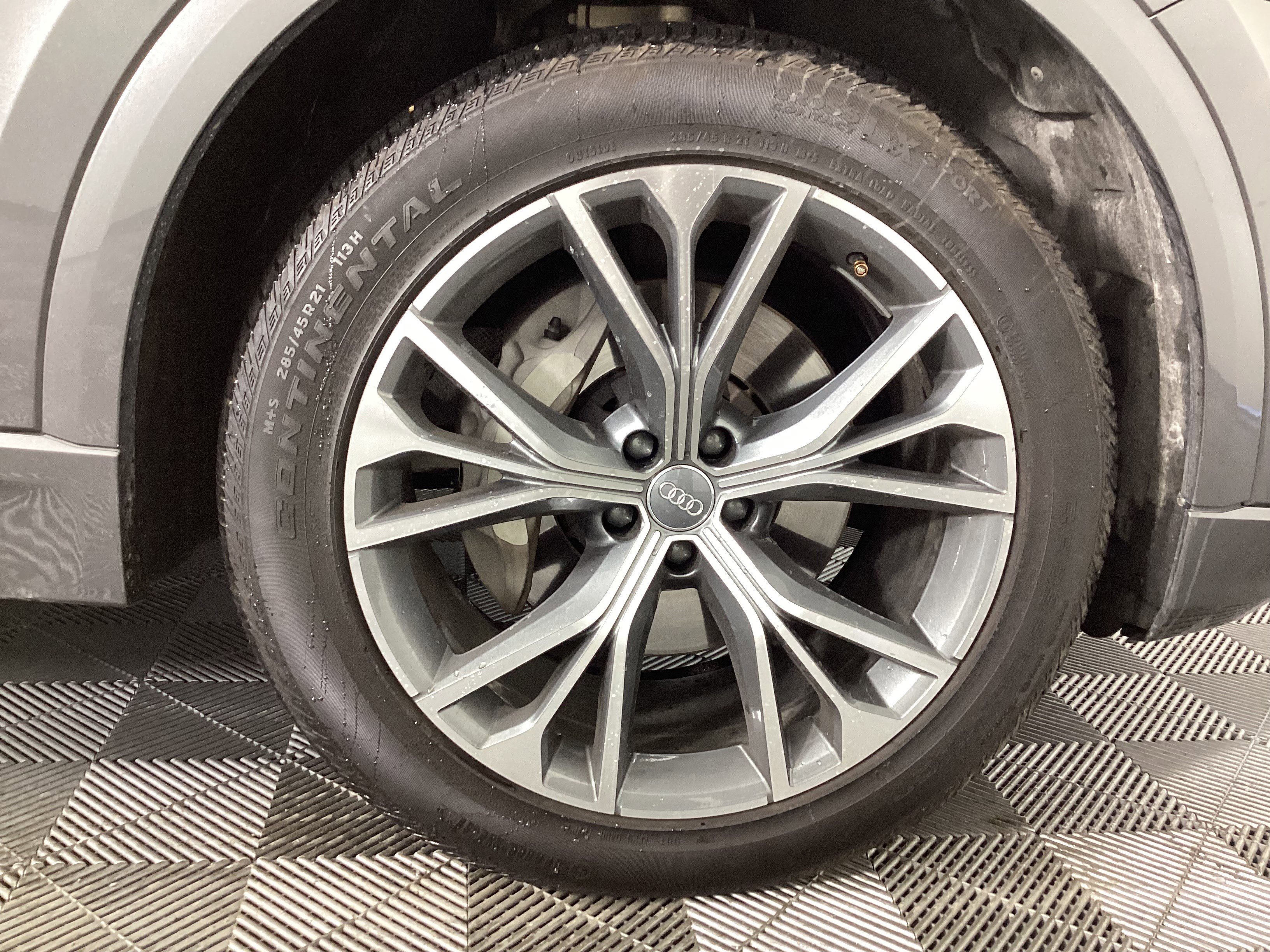 Used 2020 Audi Q8 Premium w/ Black Optic Package image 13