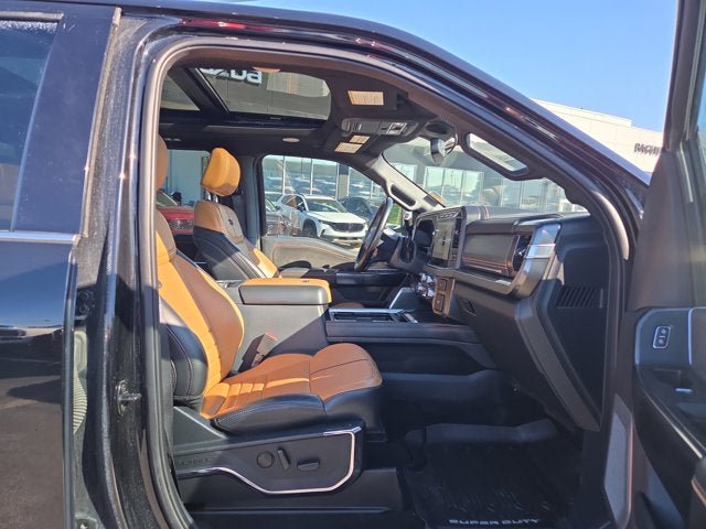 Used 2023 Ford F350 Platinum w/ FX4 Off-Road Package AWD/4WD image 16