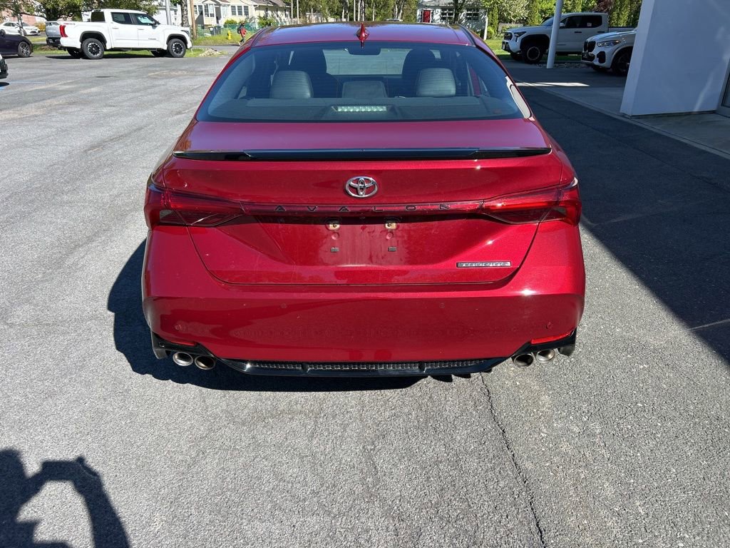 Used 2020 Toyota Avalon Touring w/ Advanced Safety Package FWD image 4