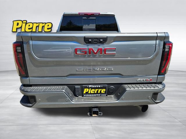 Used 2024 GMC Sierra 2500 AT4 w/ AT4 Premium Plus Package AWD/4WD image 5
