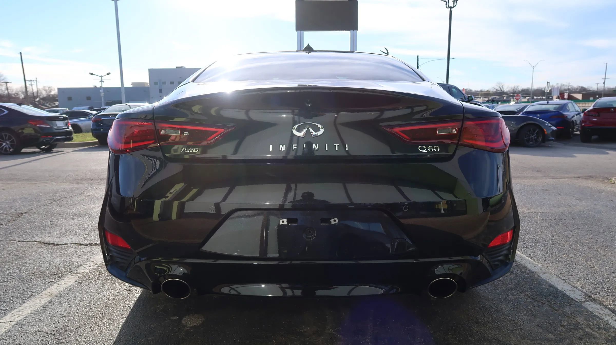 Used 2021 INFINITI Q60 3.0t Luxe w/ Essential Package AWD/4WD image 9