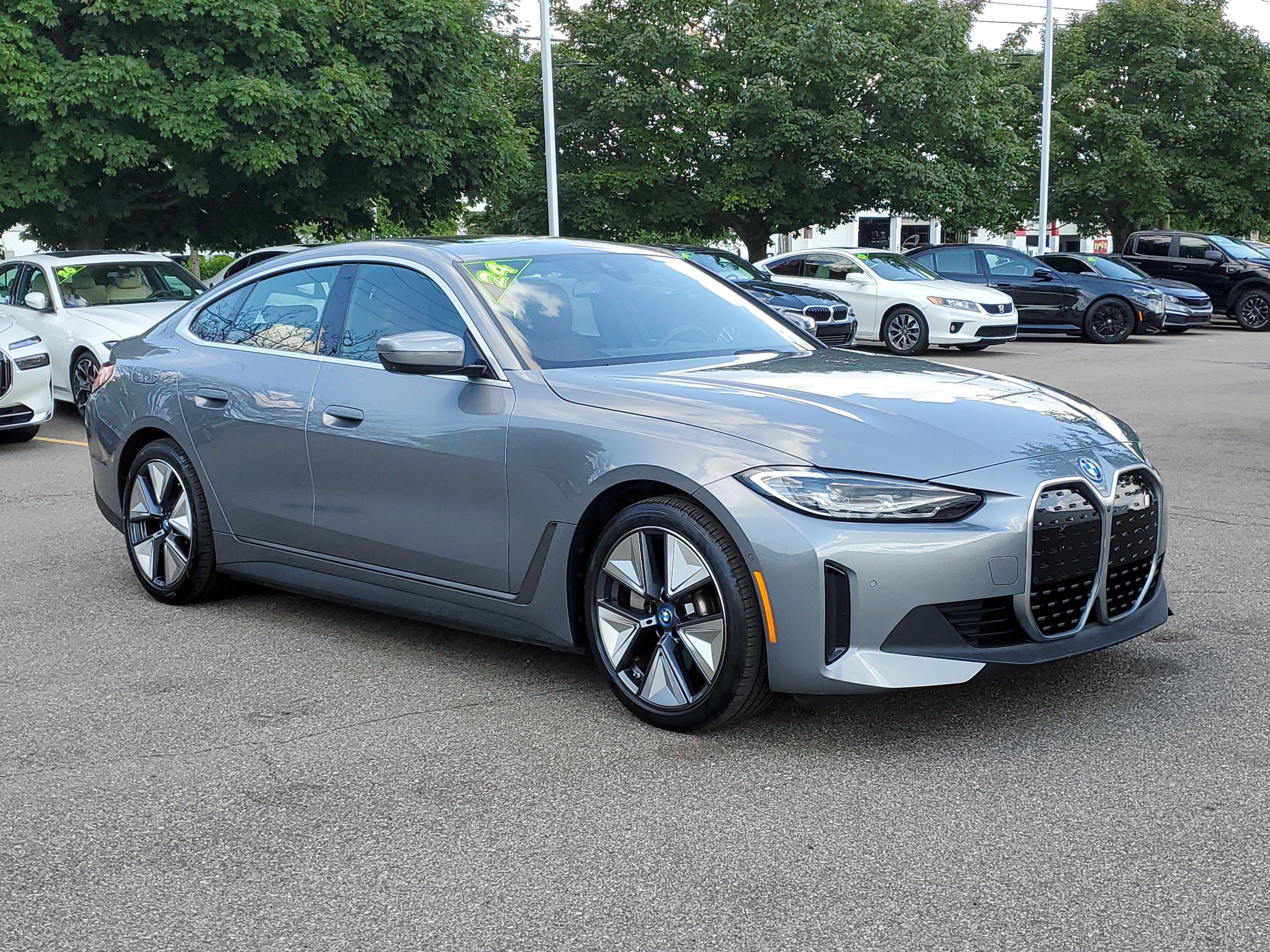 Used 2024 BMW i4 eDrive40 w/ Premium Package RWD video 2