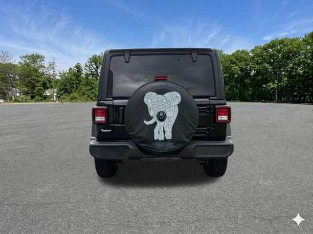Used 2021 Jeep Wrangler Unlimited Sport AWD/4WD image 7