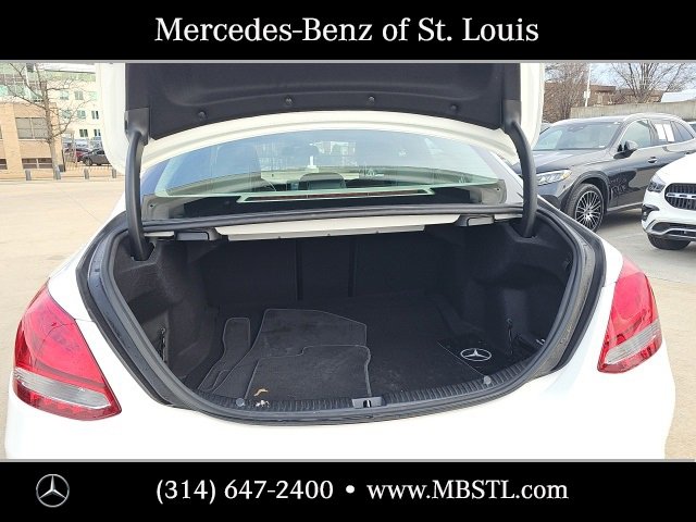 Used 2018 Mercedes-Benz C 300 4MATIC Sedan image 9