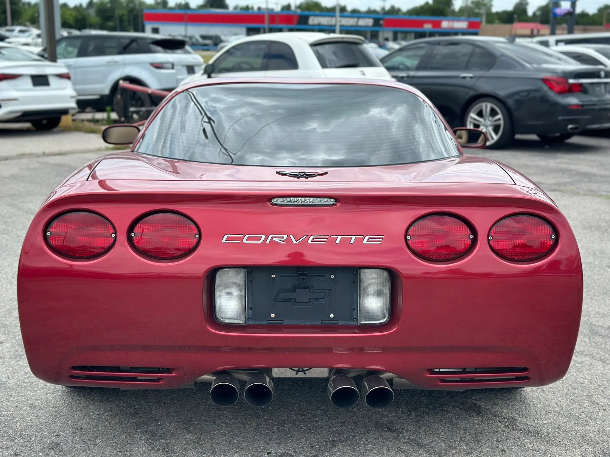 Used 2002 Chevrolet Corvette Coupe w/ Preferred Equipment Group2 RWD image 7