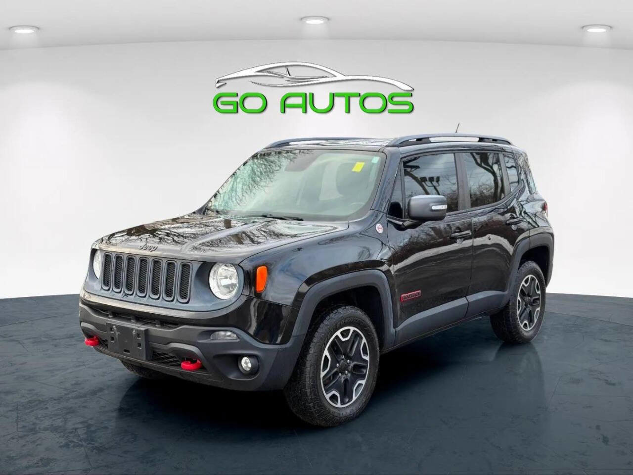 Used 2015 Jeep Renegade Trailhawk image 9