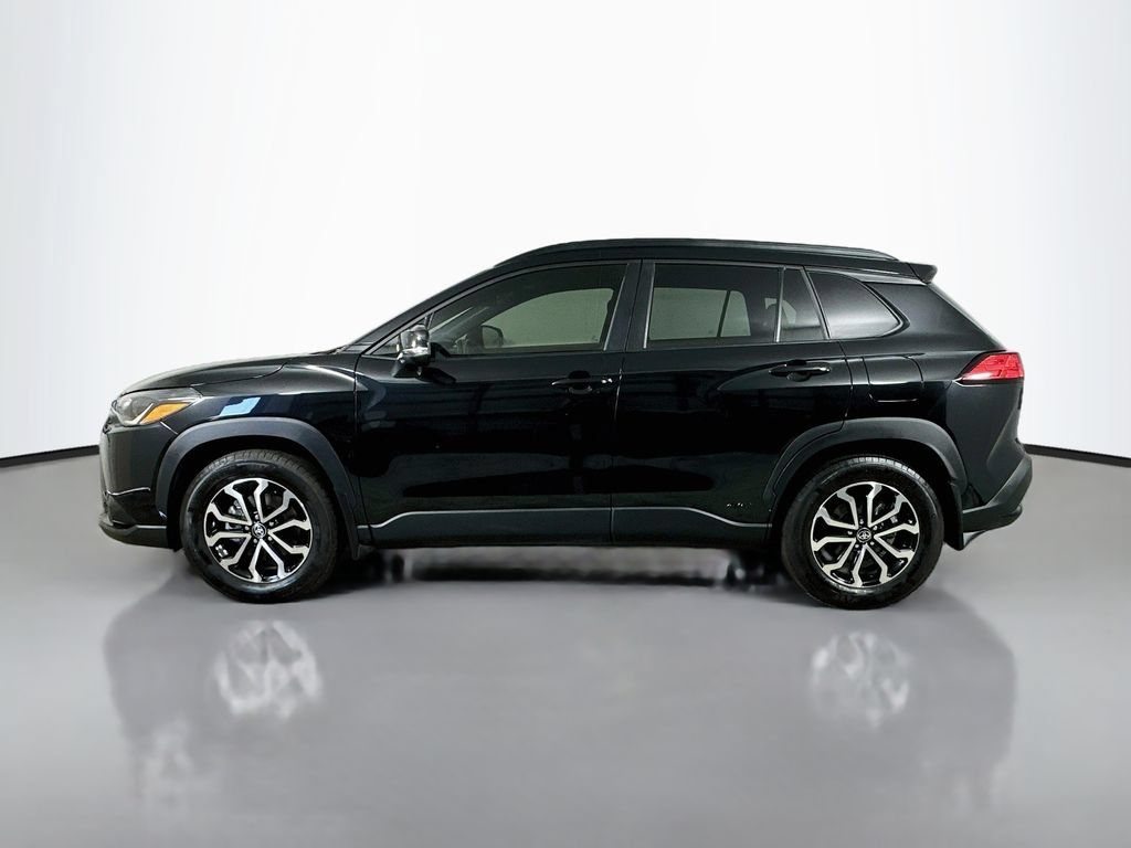 Used 2024 Toyota Corolla Cross AWD Hybrid image 4