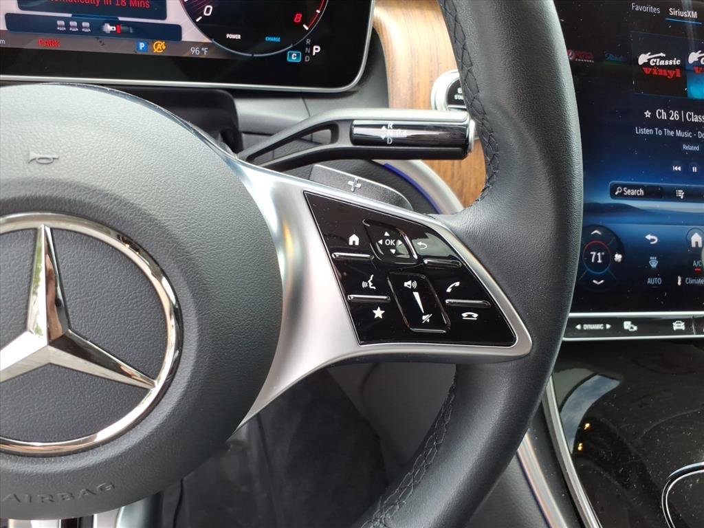 Certified 2025 Mercedes-Benz GLC 300 4MATIC image 18