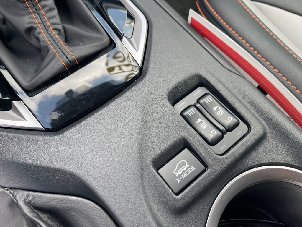 Used 2019 Subaru Crosstrek 2.0i Limited w/ Moonroof Package w/Navigation AWD/4WD image 16