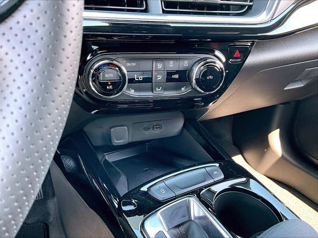 New 2026 Chevrolet Trax RS w/ Sunroof Package FWD image 23