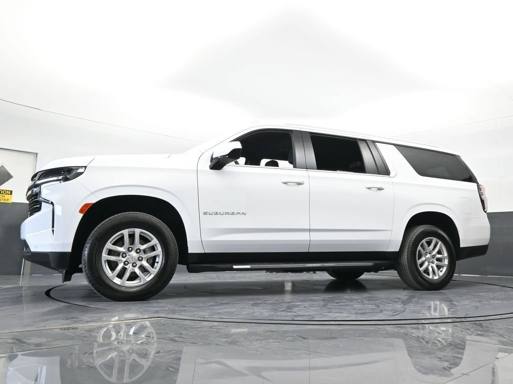 Used 2024 Chevrolet Suburban LT image 61