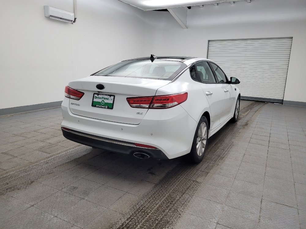Used 2016 Kia Optima EX w/ Premium Package image 9