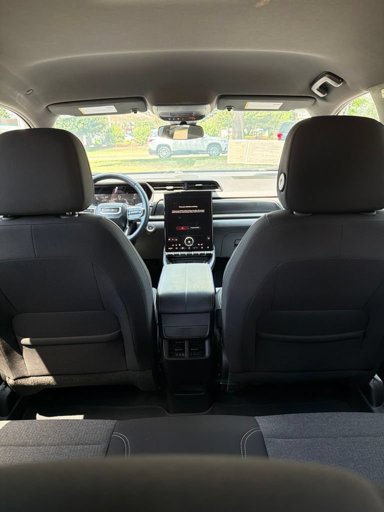 Used 2025 GMC Terrain Elevation AWD/4WD image 13