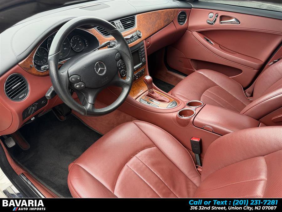 Used 2008 Mercedes-Benz CLS 550 image 20