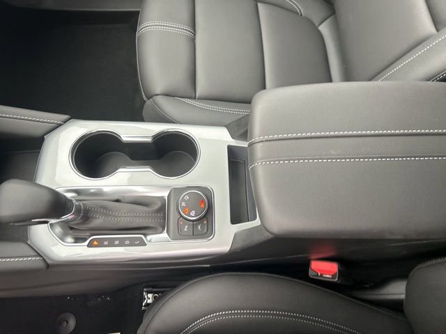 New 2026 Chevrolet Blazer LT w/ Midnight/Sport Edition image 17