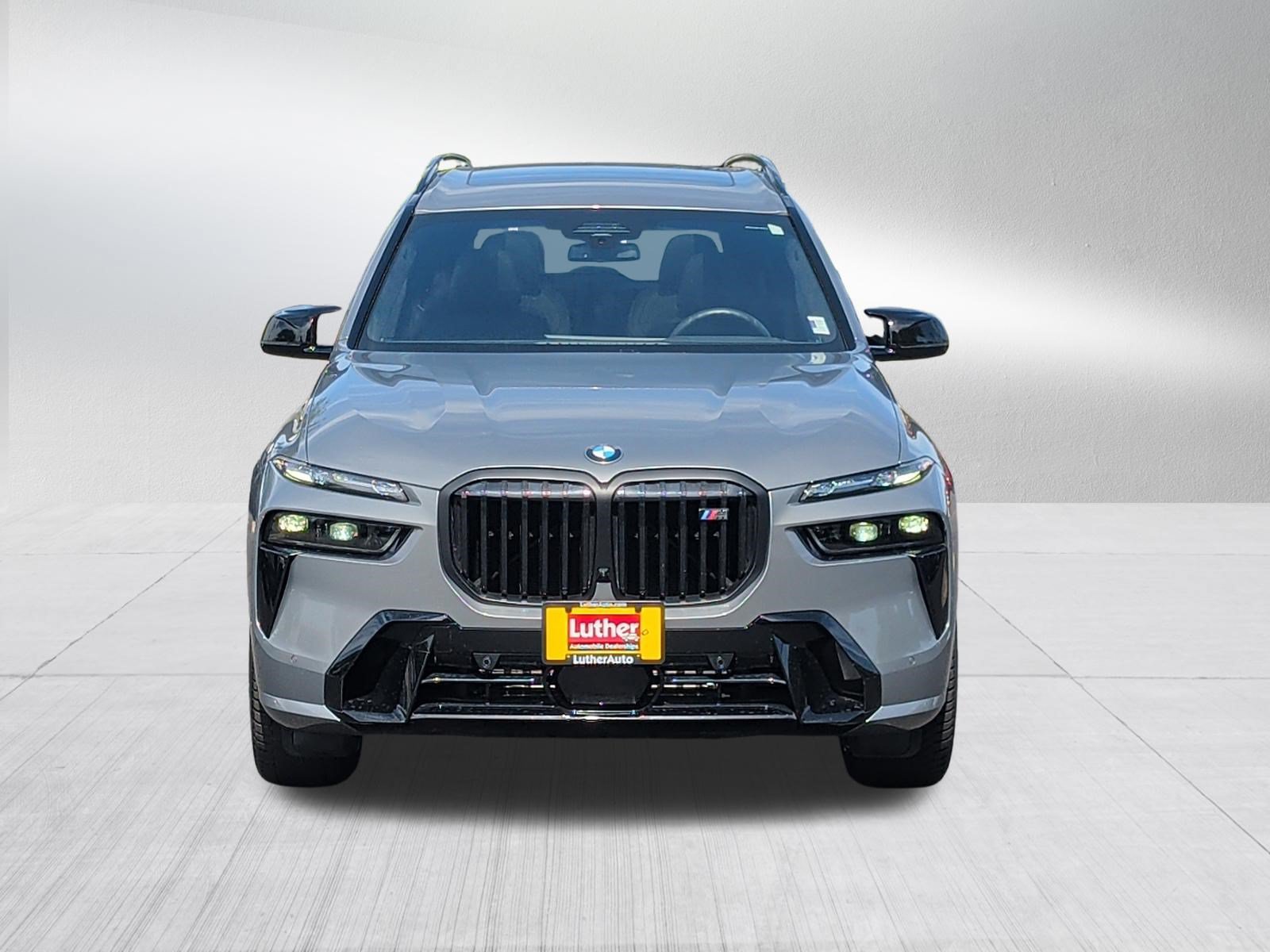 Used 2024 BMW X7 M60i w/ Executive Package AWD/4WD image 2