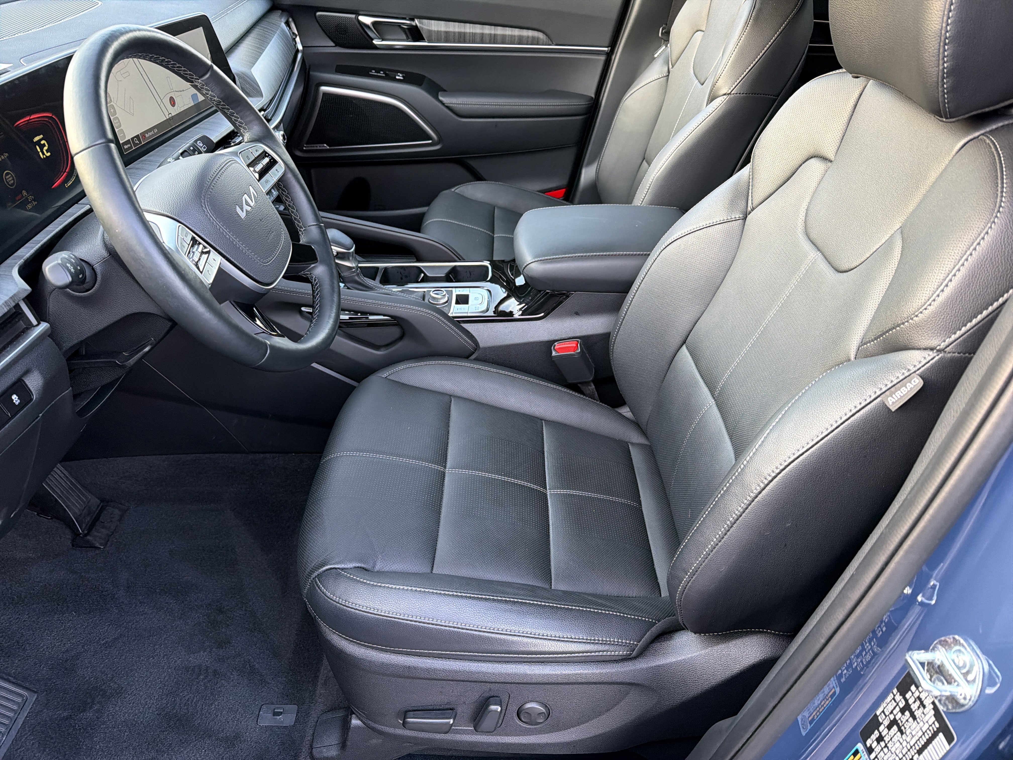 Used 2025 Kia Telluride EX image 9