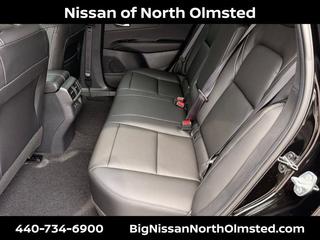 New 2026 Nissan Murano SV AWD/4WD image 17