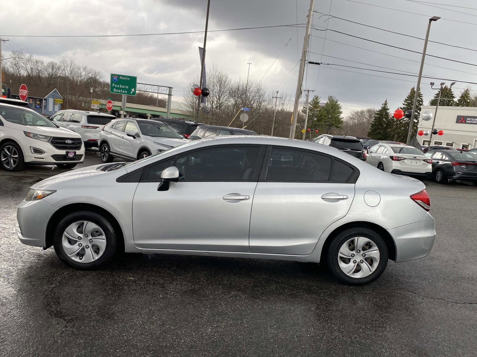 Used 2013 Honda Civic LX image 2