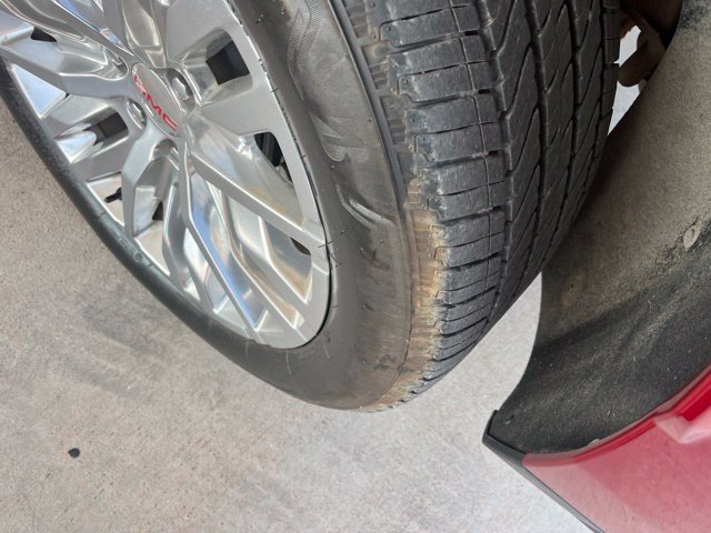 Used 2024 GMC Yukon Denali w/ Max Trailering Package AWD/4WD image 7