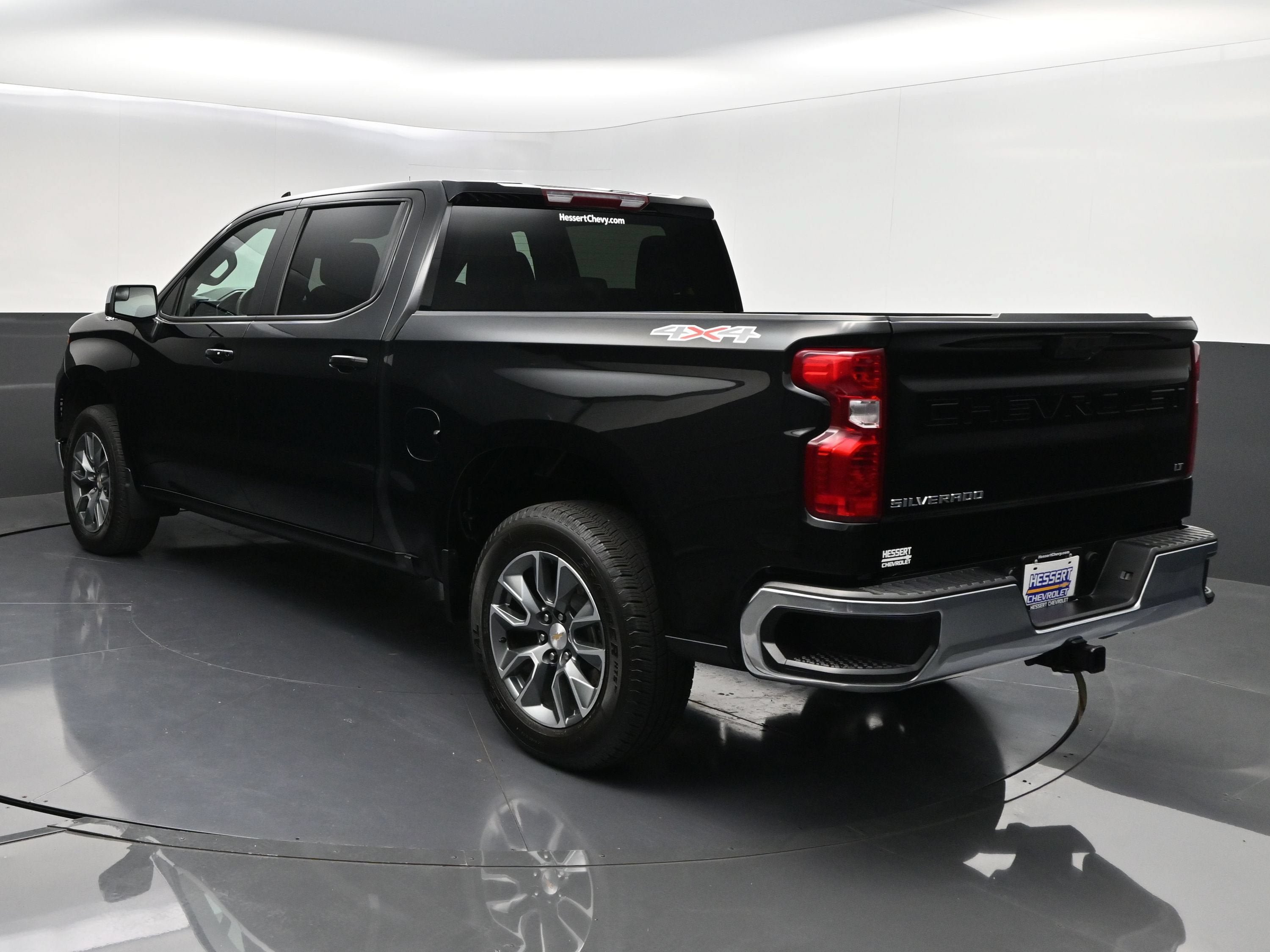 Certified 2026 Chevrolet Silverado 1500 LT AWD/4WD image 6