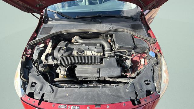 Used 2012 Volvo S60 T5 w/ Climate Pkg image 29