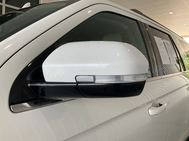 Used 2021 Ford Expedition Max XLT RWD image 3