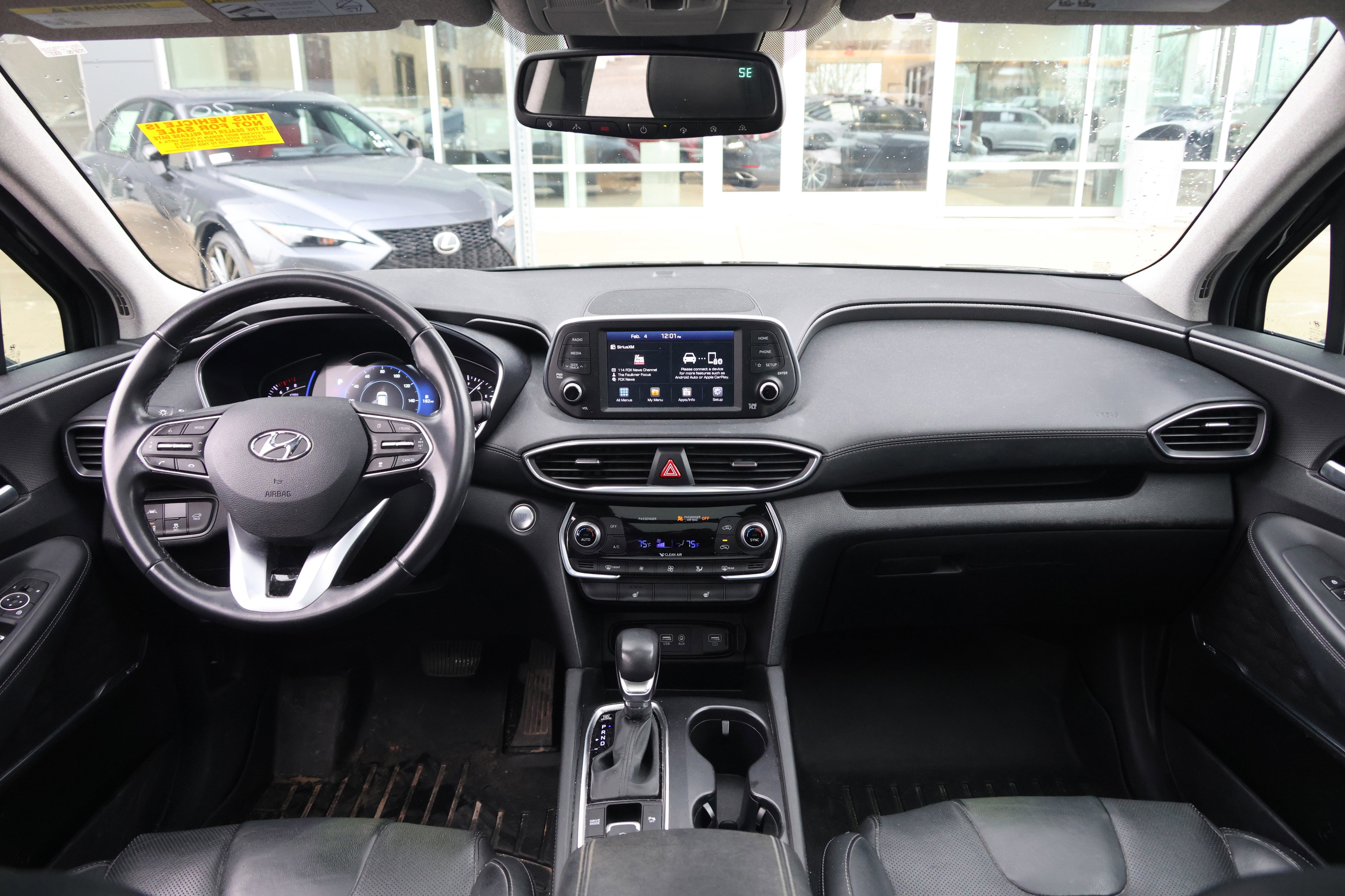 Used 2019 Hyundai Santa Fe Limited image 15