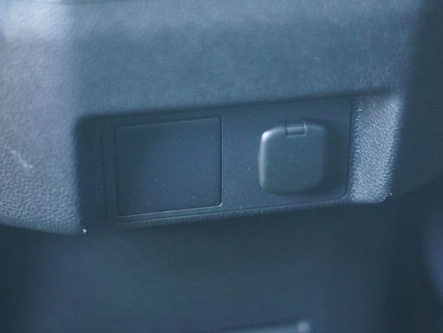 Certified 2025 Toyota Tacoma SR5 image 40