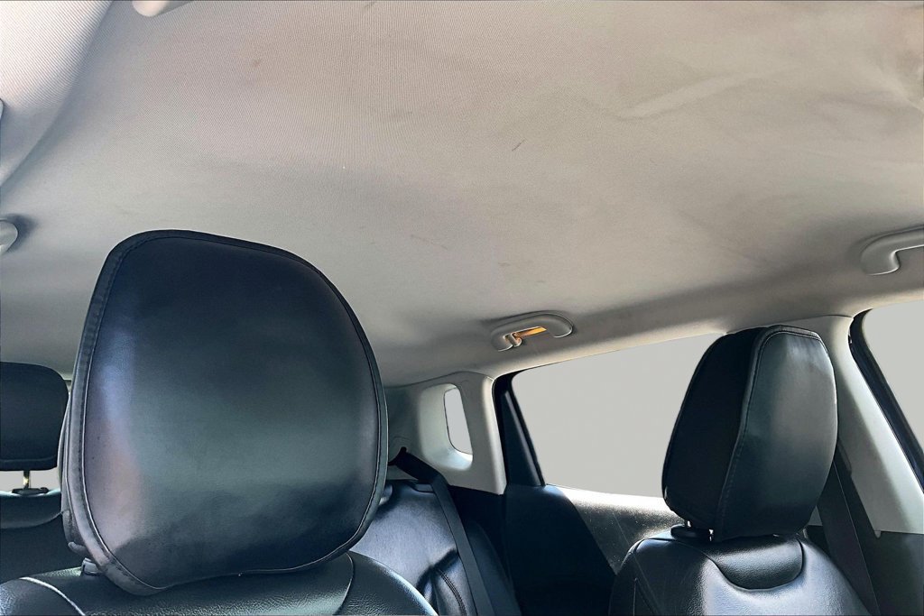Used 2019 Jeep Compass Limited AWD/4WD image 27