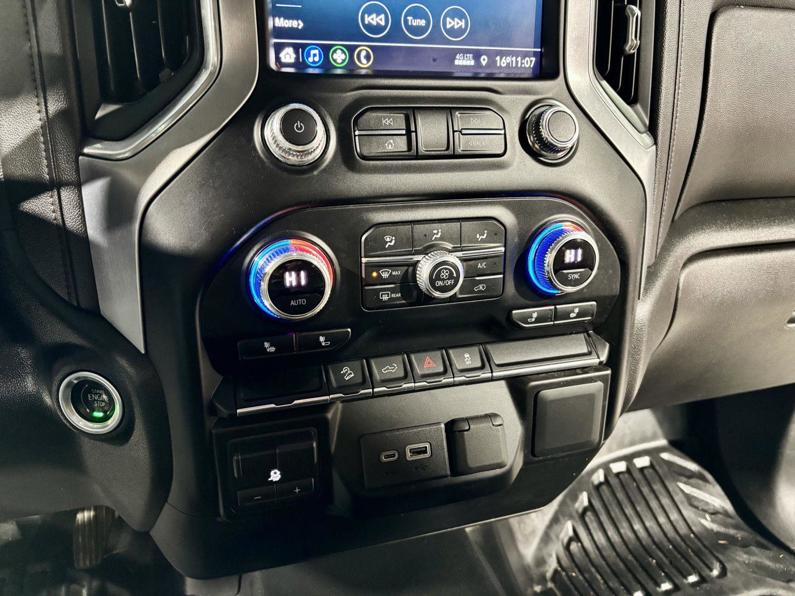 Used 2023 GMC Sierra 2500 SLE w/ SLE Convenience Package image 11