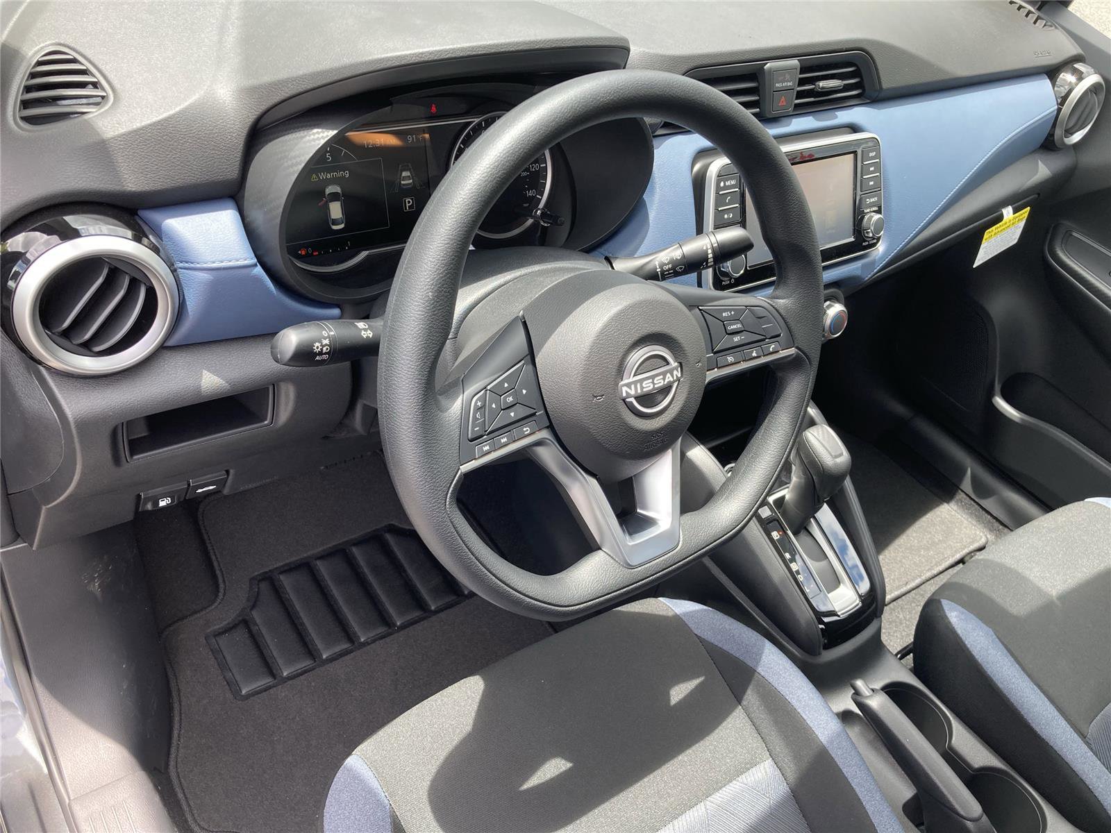 New 2025 Nissan Versa SV image 12