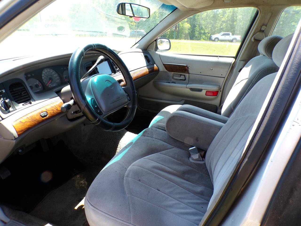 Used 1999 Mercury Grand Marquis GS RWD image 16