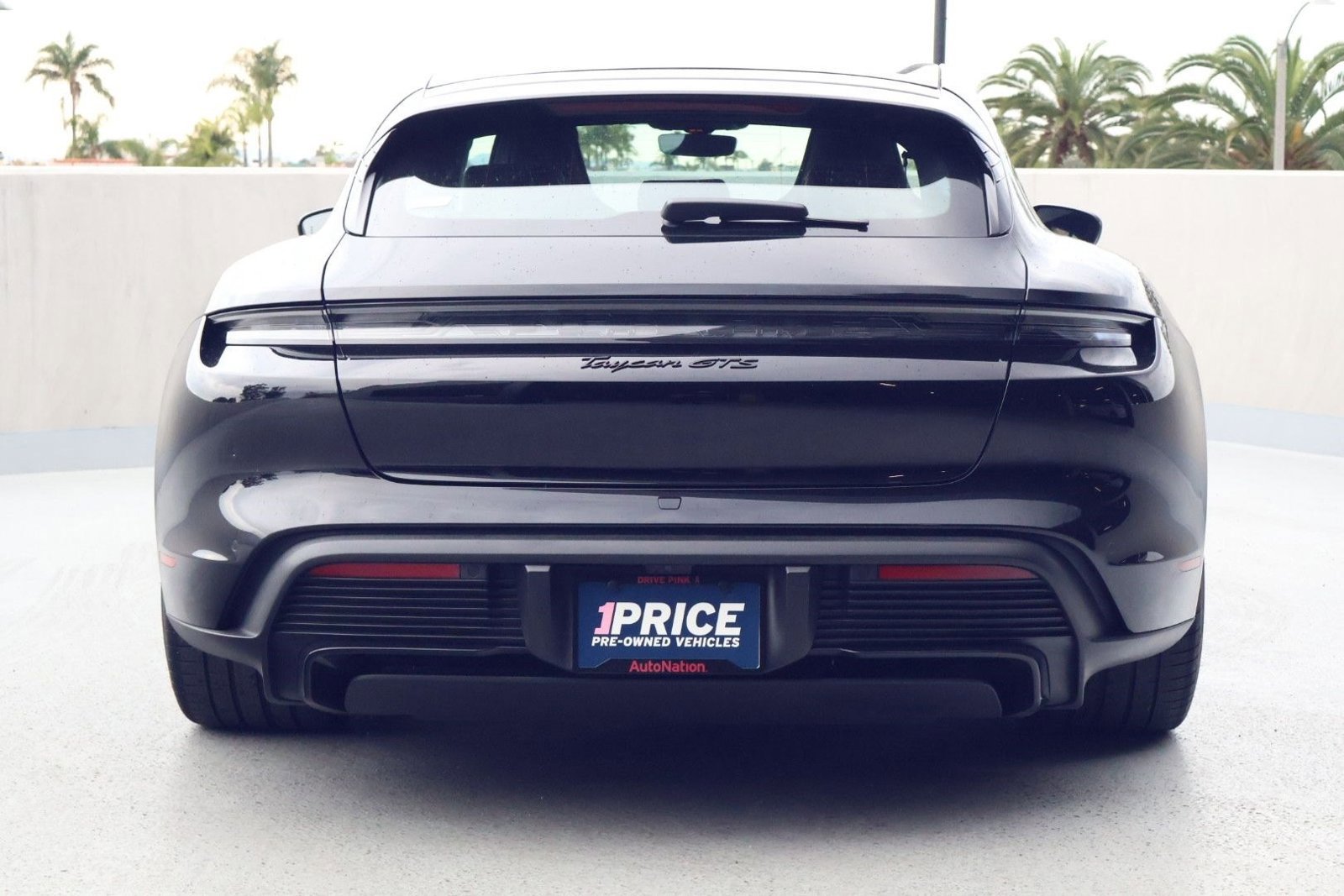 Certified 2024 Porsche Taycan GTS image 9