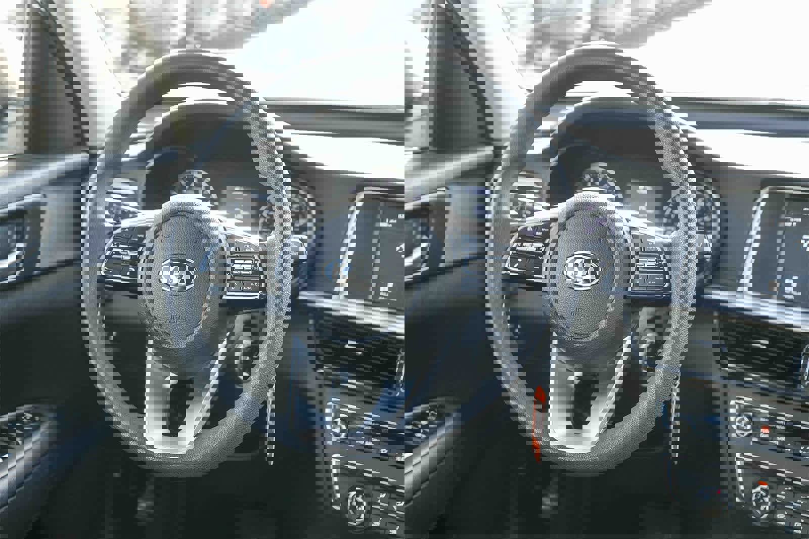 Used 2020 Kia Optima LX image 14