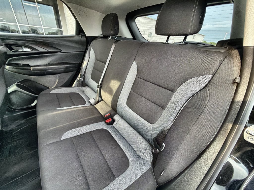 Used 2023 Chevrolet TrailBlazer LT FWD image 22