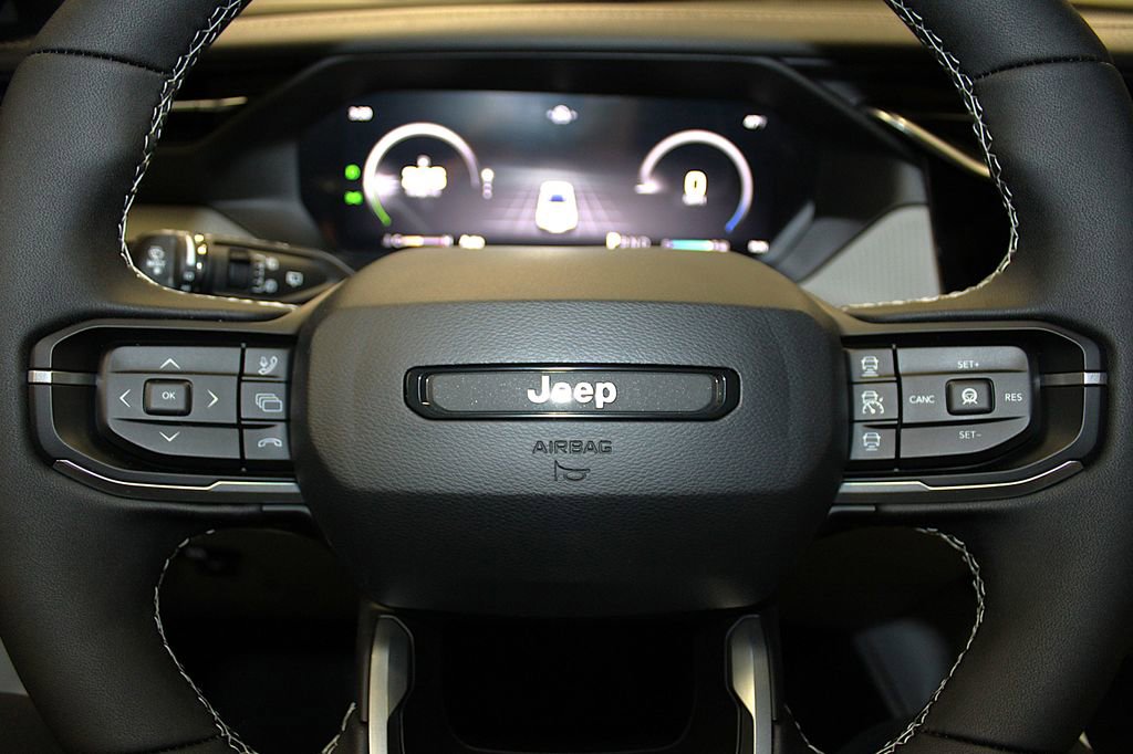 New 2026 Jeep Cherokee Limited AWD/4WD image 11