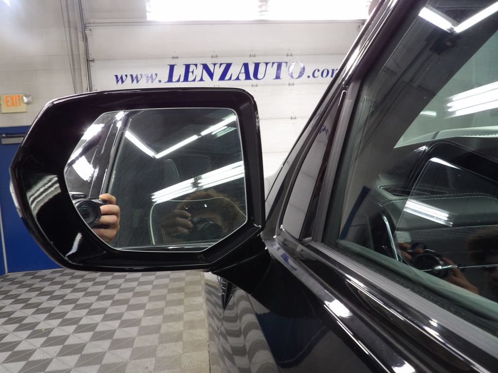Used 2026 GMC Yukon AT4 Ultimate AWD/4WD image 63