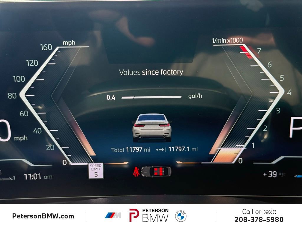 Used 2025 BMW 330i xDrive Sedan w/ Convenience Package image 33
