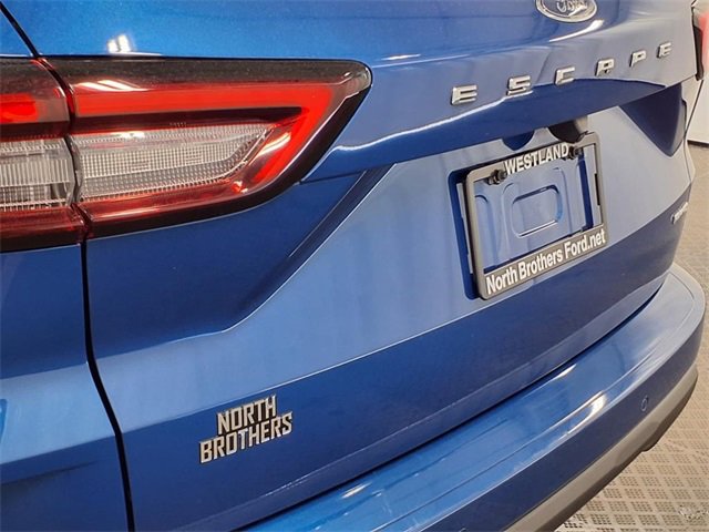 Certified 2023 Ford Escape ST-Line w/ Tech Pack #1 image 29